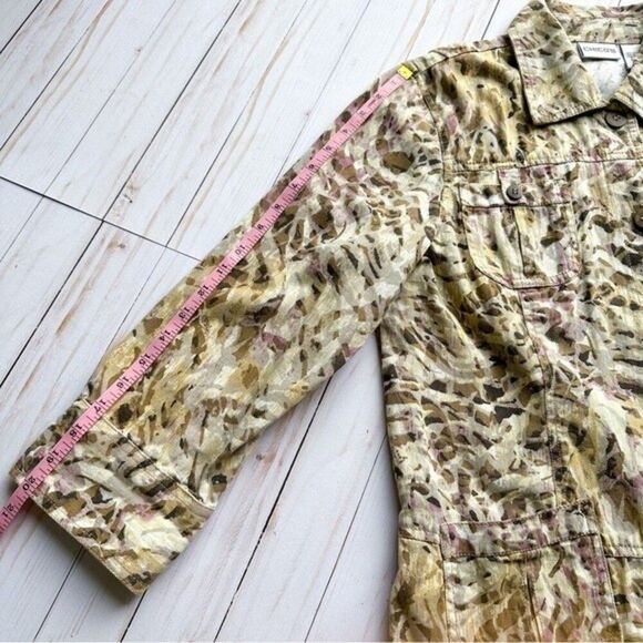 Chico’s Womens Size Large Animal Print Button Closer Lightweight Jacket - Picture 11 of 12